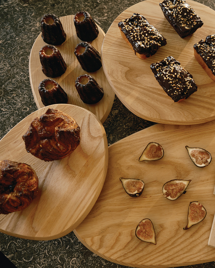 Dune Pladanj niski 34 cm crni jasen