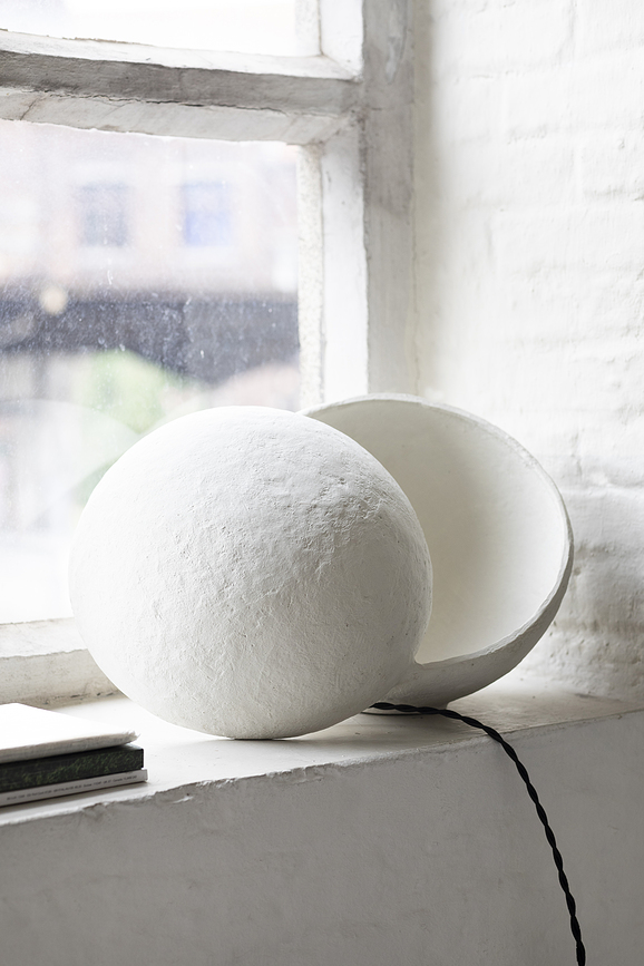 Earth Namizna svetilka, 41 cm