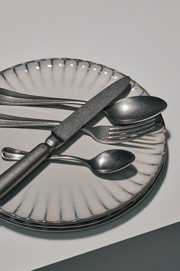 Juego de cubiertos Surface, Set de 24 piezas