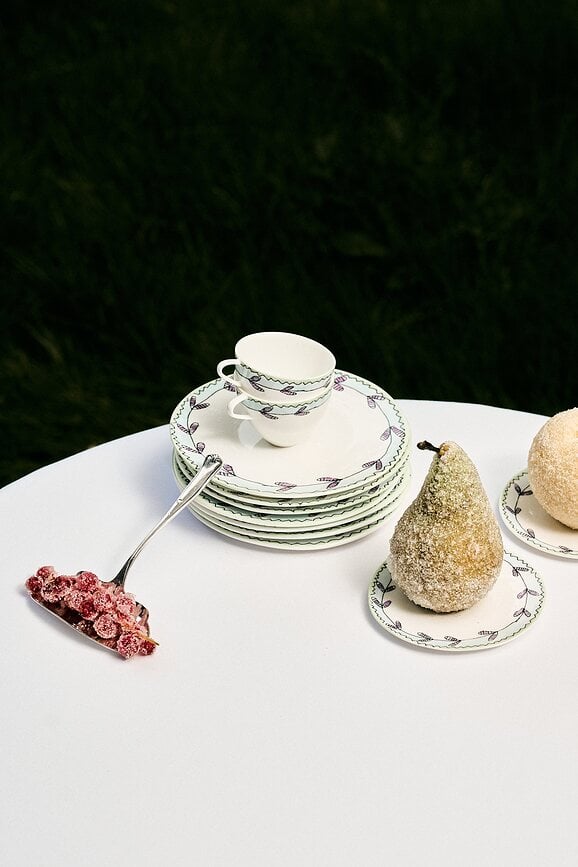 Juego de vajilla Midnight Flowers Blossom Milk, 6 piezas