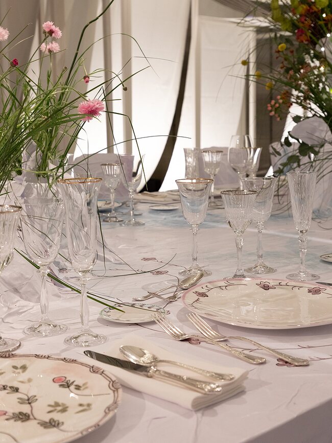 Juego de vajilla Midnight Flowers Dark Viola, 6 piezas