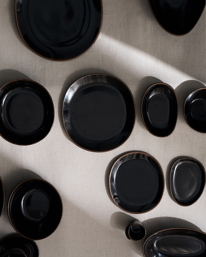 Out of Lines Πιάτο Γλυκού, 18 cm, καφέ