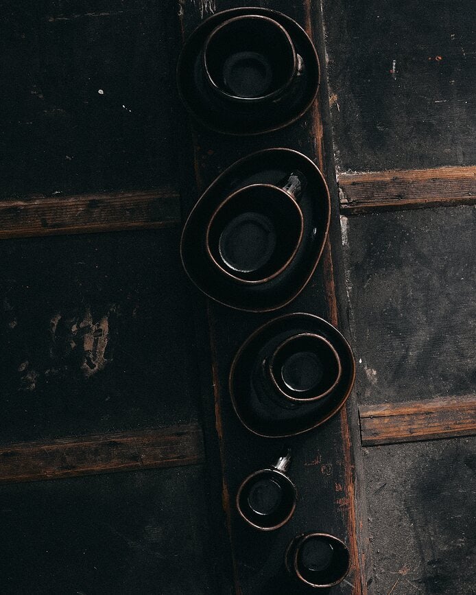 Out of Lines Zdjele 190 ml smeđe-crne 2 kom.