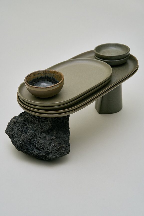 Platos llanos Surface, 24 cm, verde oscuro, 4 unidades