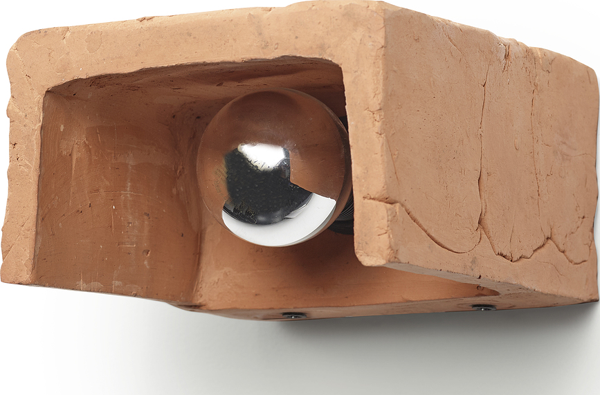 Primary Shape °2 Stenska svetilka, terakota