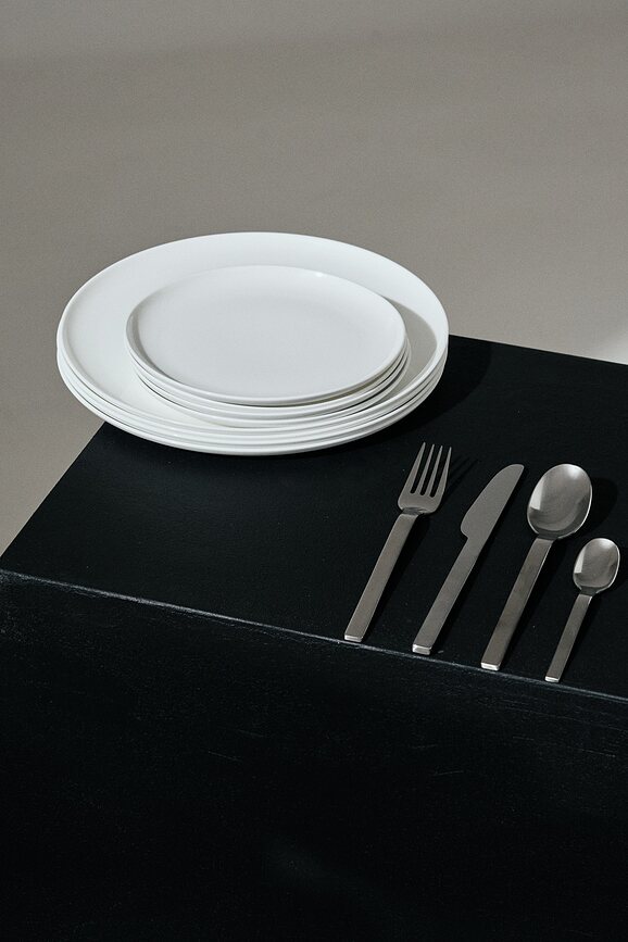 Service de vaisselle Base, 12 pièces