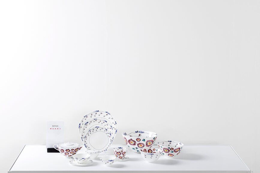 Set di stoviglie Midnight Flowers Anemone Milk, 6 pezzi