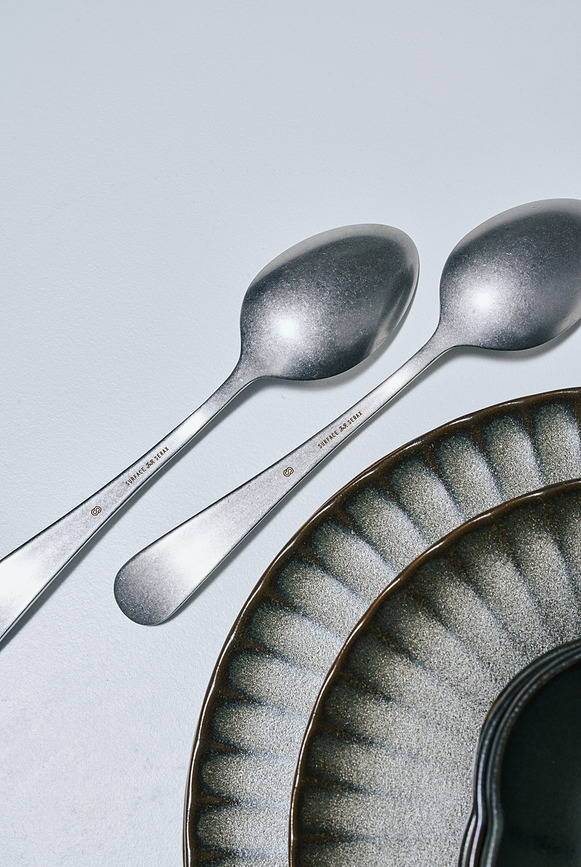 Surface Set de Couverts, 24 pièces