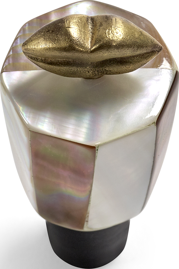 Tapón para Botellas Les Objets Mouleversants, con detalle de mano