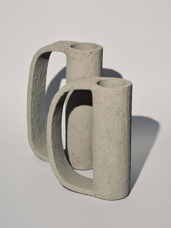 Vase avec anse FCK Ciment 31,5 cm