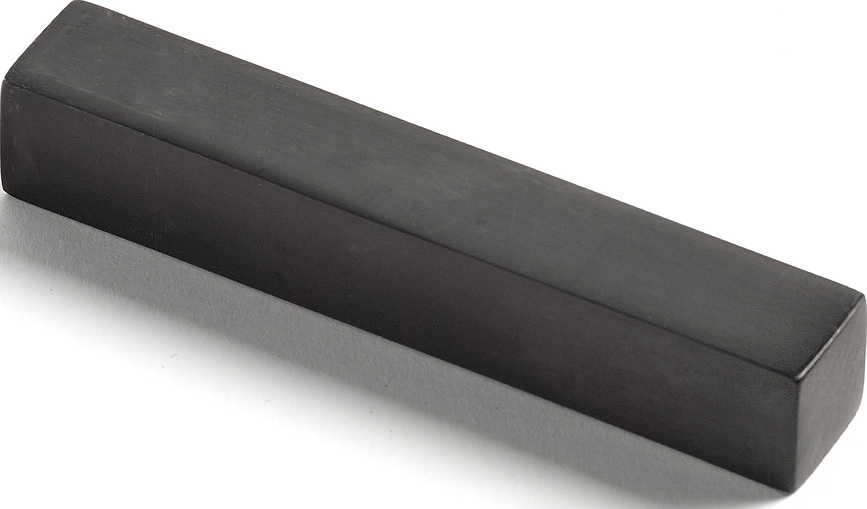 Zoë Βάση Μαχαιροπίρουνων, μαύρη