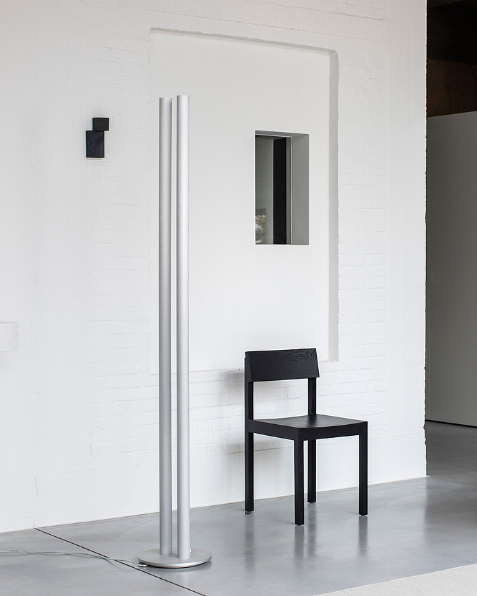 L1 Vloerlamp 190 cm, staal