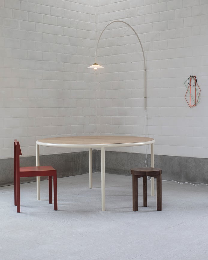 N°3 Wandlamp 135 cm, rood