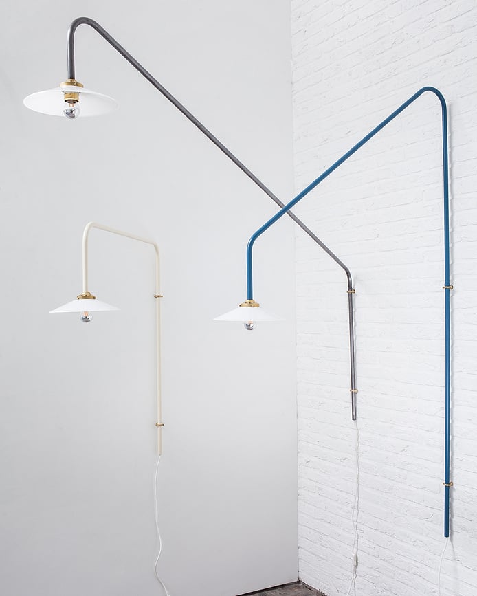 N°4 Væglampe 180 cm, sort