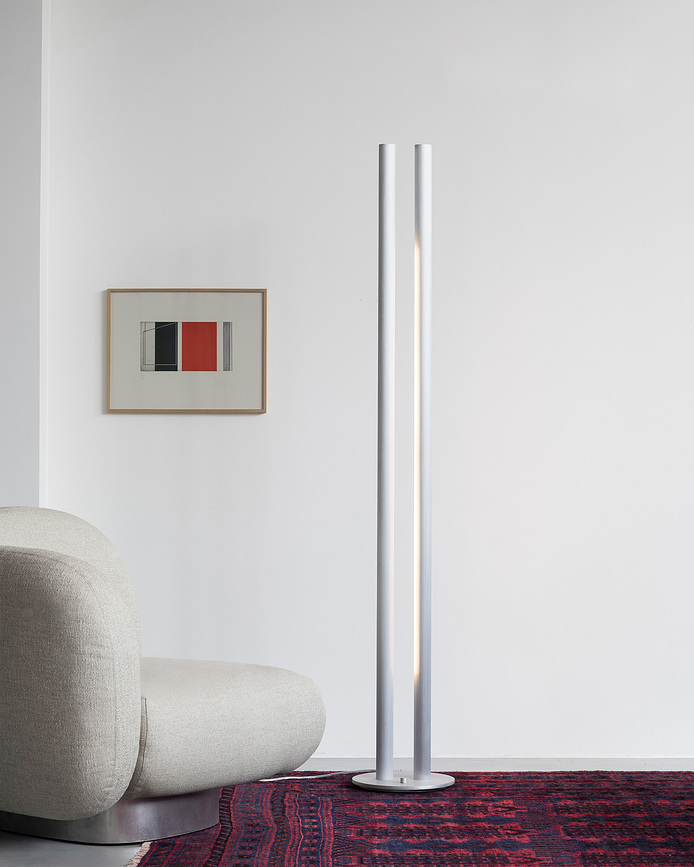 Stojacia lampa L1 190 cm, oceľová