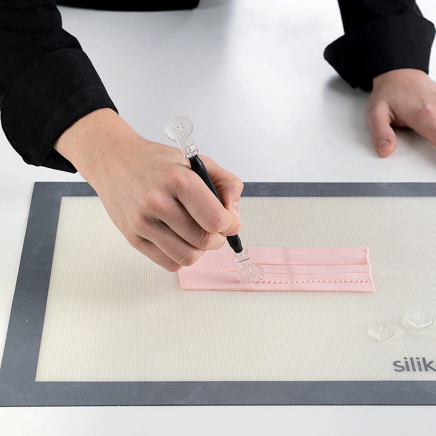 Silikomart Nožek za dekoriranje sladkorne mase, s 5 konicami