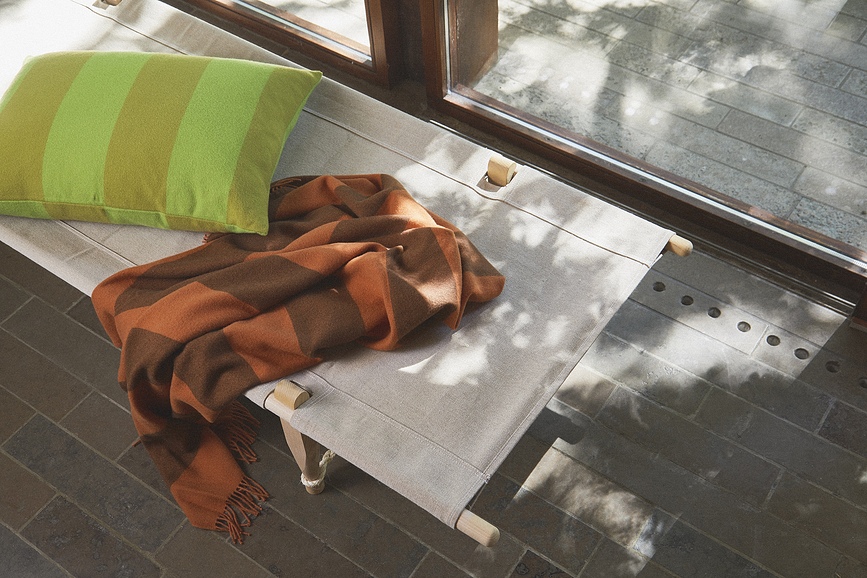 The Sweater Polychrome Bedspread 130 x 190 cm violet