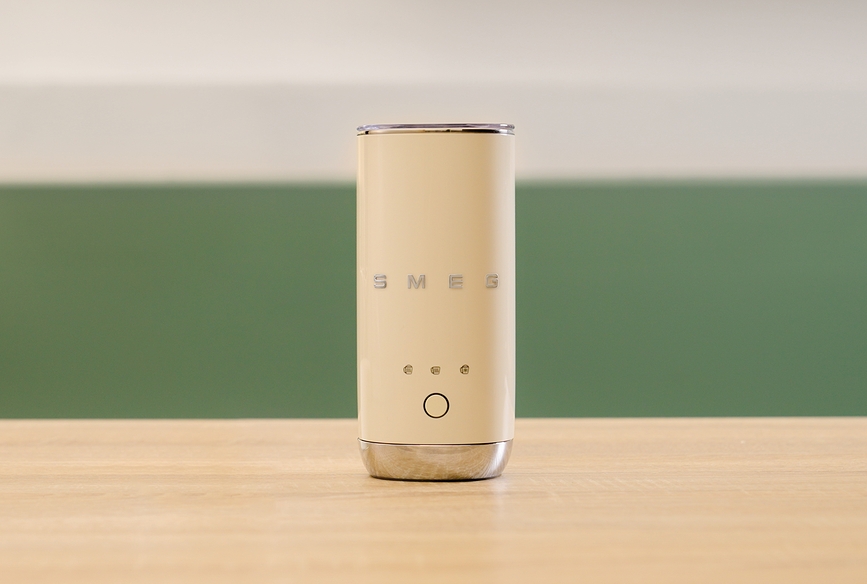 50's Style II Pjenilica za mlijeko bijela