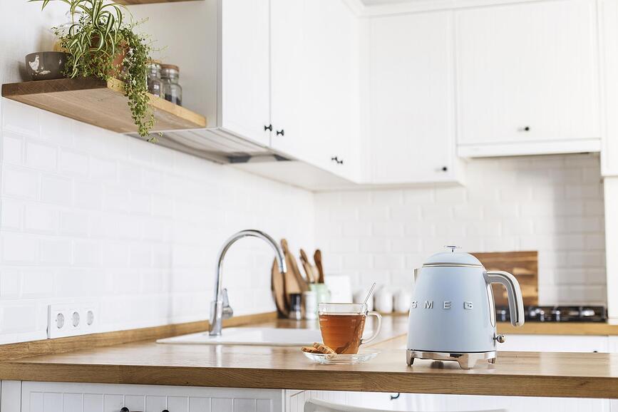 50's Style Mini Grelnik vode električni, mini, kremni