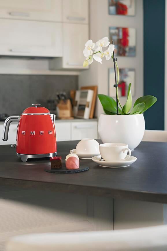 Hervidor Eléctrico 50's Style Mini, color crema