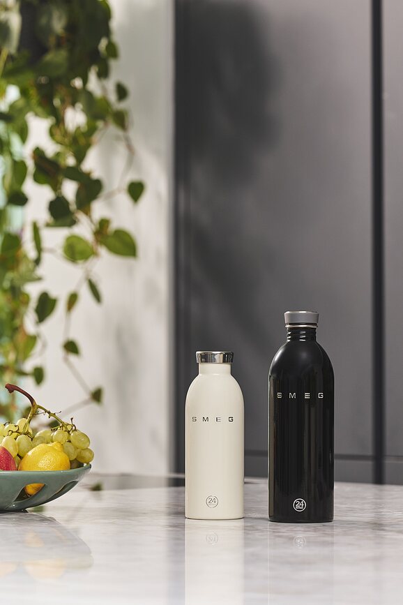 Μπουκάλι νερού Smeg x 24Bottles 1 l, μαύρο