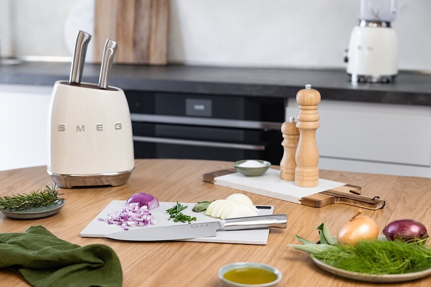 Bloque de Cuchillos Estilo 50's, color crema, Set de 6 piezas