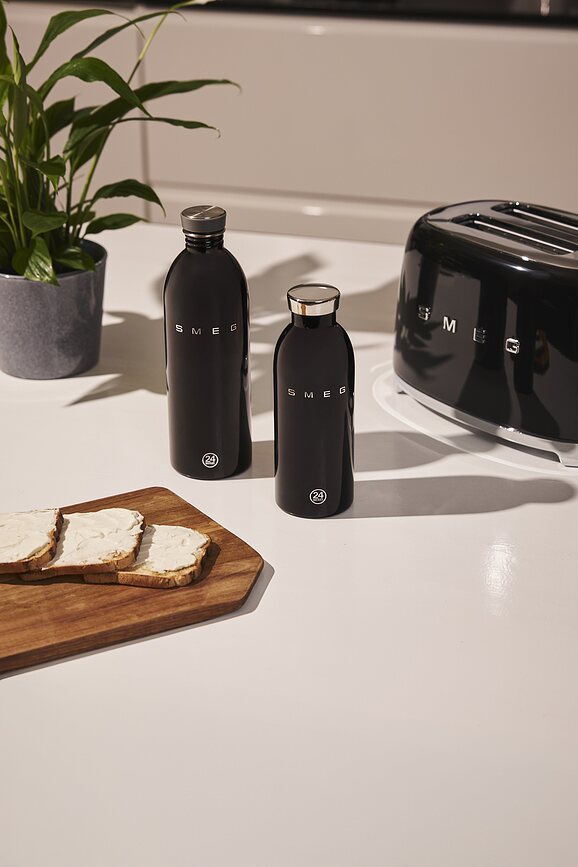 Термопляшка Smeg x 24Bottles 500 ml, пастельно-рожева