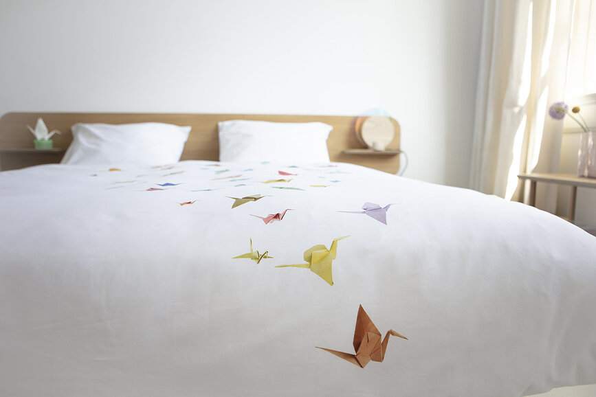 Crane Birds flanellbäddset 140 x 200 cm med örngott 60 x 70 cm