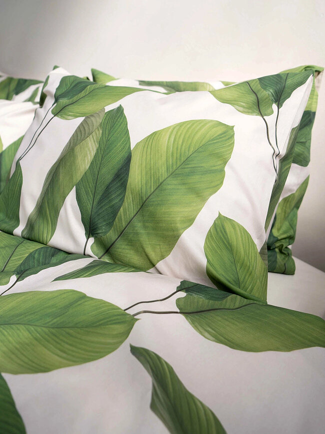 Posteljnina Leaf Me 240 x 220 cm z 2 blazinama 60 x 70 cm