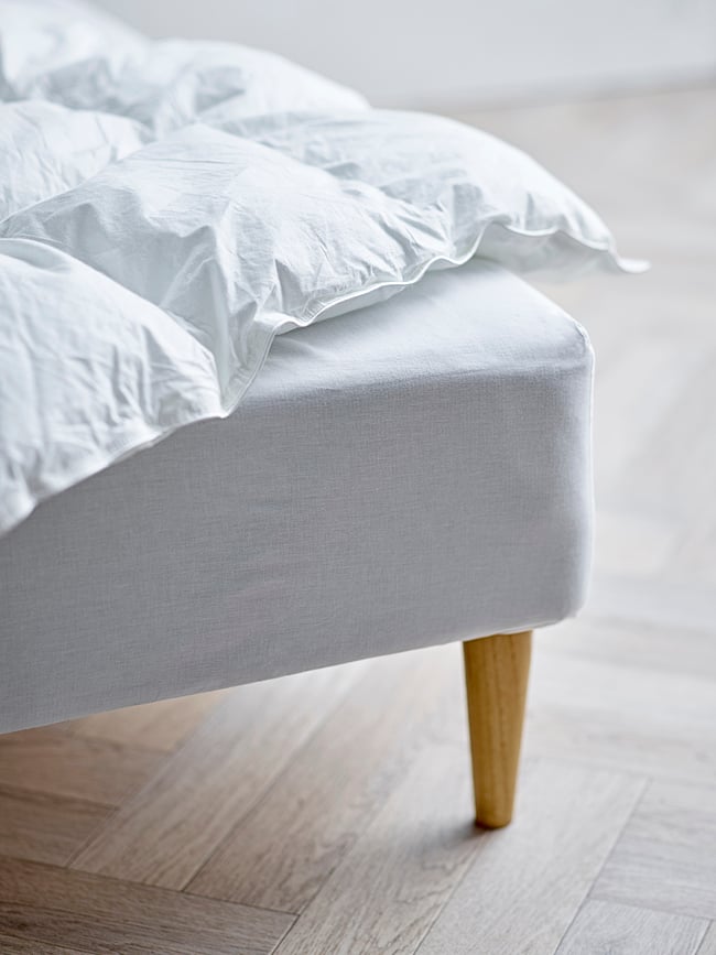 Calm Drap-housse 140 x 200 cm, bonnet 30 cm, blanc