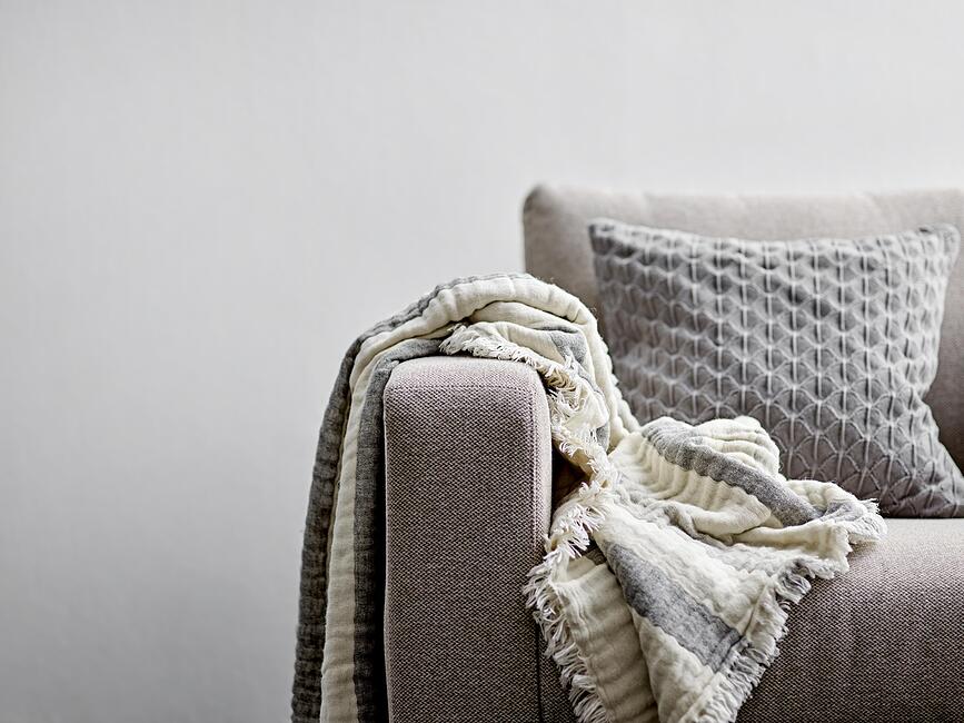 Funda de cojín decorativa Scallop, 45 x 45 cm, índigo