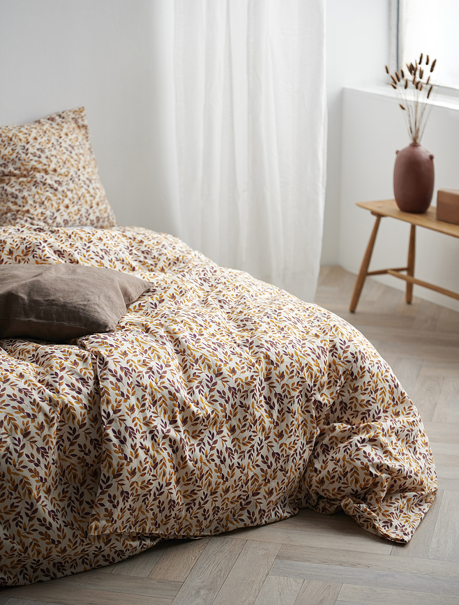 Painterly Leaf Posteljina 135x200 cm zlatna s jastučnicom 80x80 cm