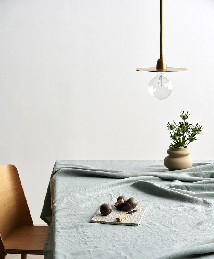 Pure Linen Tischdecke 160 cm salbeigrün