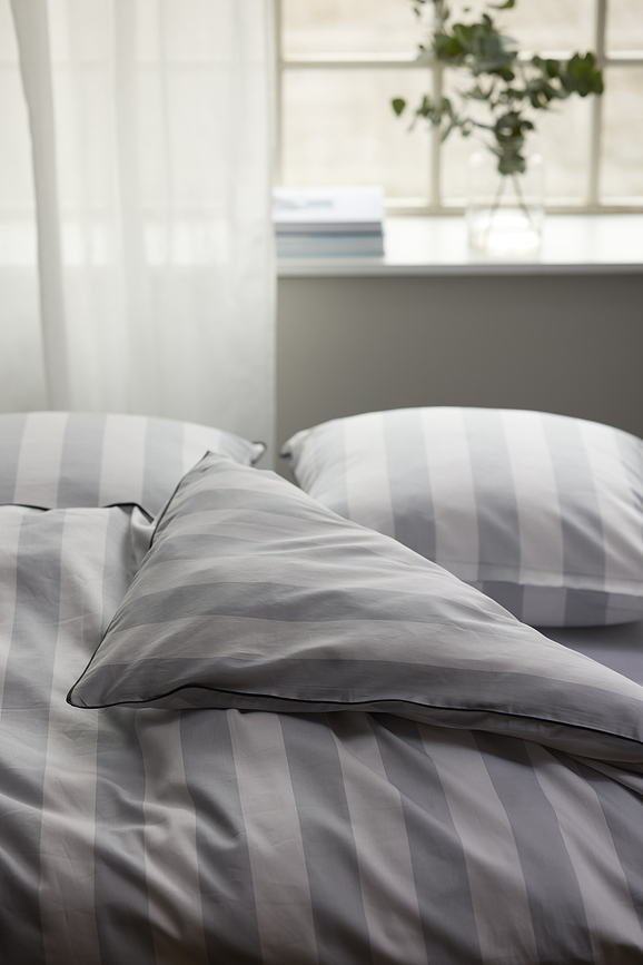 Ray Posteljina s patentnim zatvaračem siva 140x220 cm s jastučnicom 60x63 cm