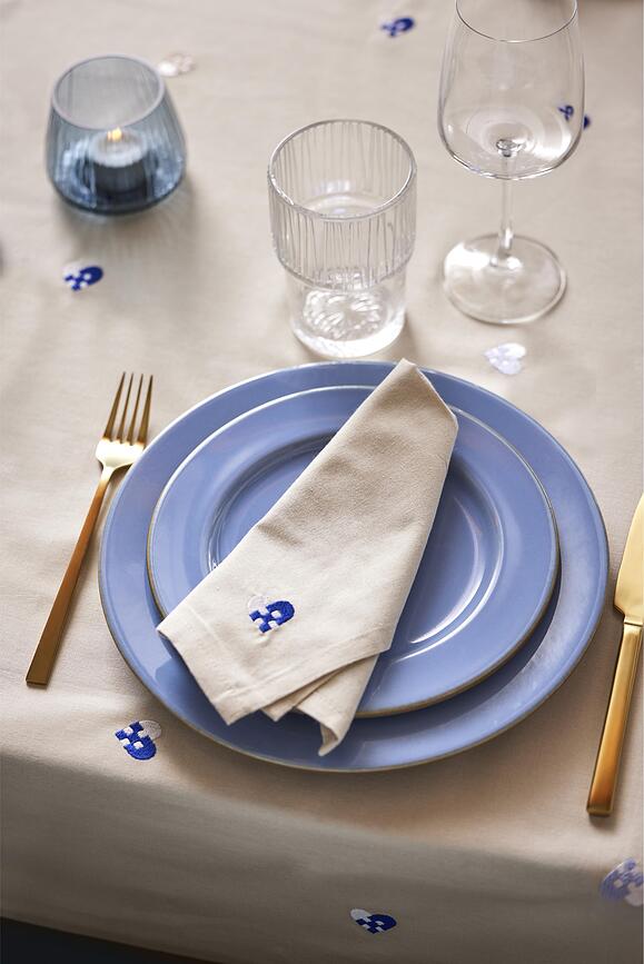 Servilletas de tela Christmas Hearts, con bordado, beige y rojo, Pack de 4