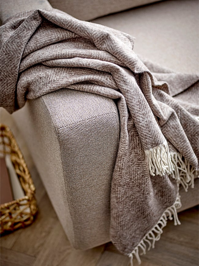 Stillness Deka 130 x 185 cm bež