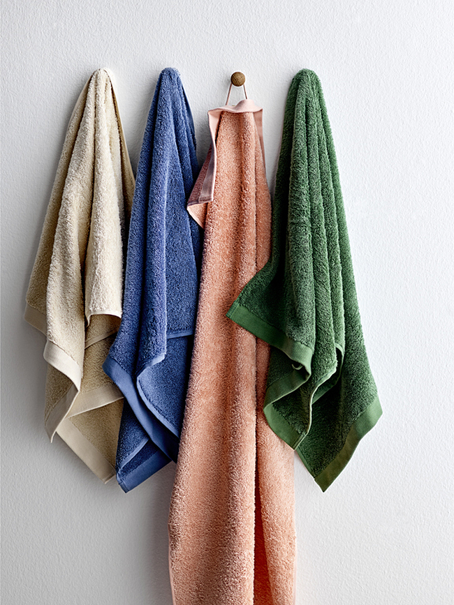 Toalla orgánica Comfort Organic II, 50 x 100 cm, gris claro