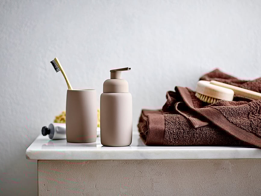 Toalla orgánica Comfort Organic II, 50 x 100 cm, gris claro