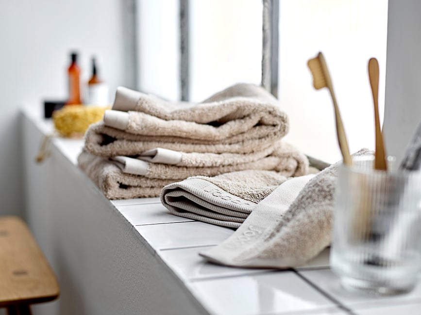 Toalla orgánica Comfort Organic II, 40 x 60 cm, verde oscuro