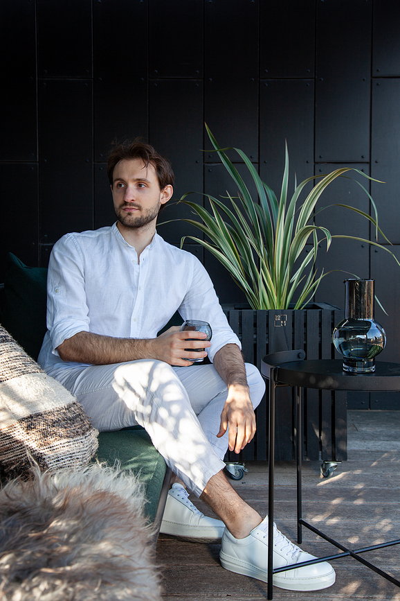 GrowBIG Αυτοποτιζόμενη Γλάστρα, μαύρη τέφρα