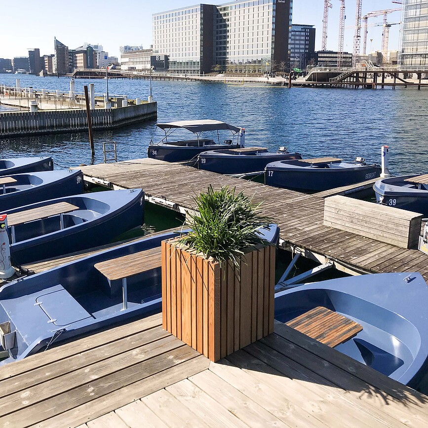 GrowBIG Posuda za cvijeće samozalijevajuća crni jasen