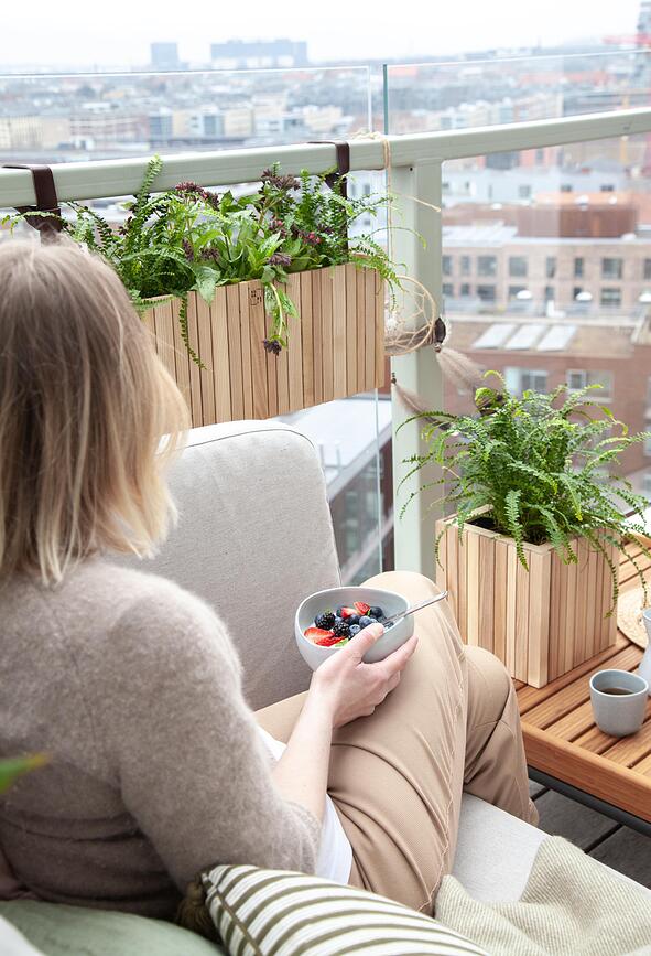 GrowON Γλάστρα αυτοποτιζόμενη, φυσικό ξύλο φλαμουριάς