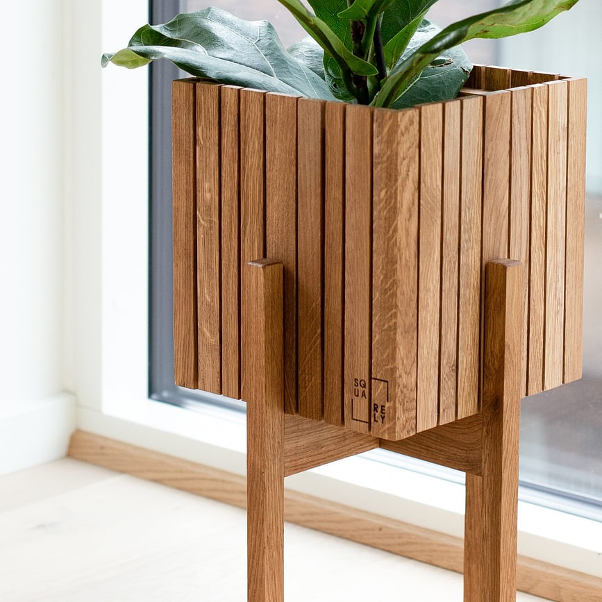 Maceta de autorriego GrowON, madera de fresno natural