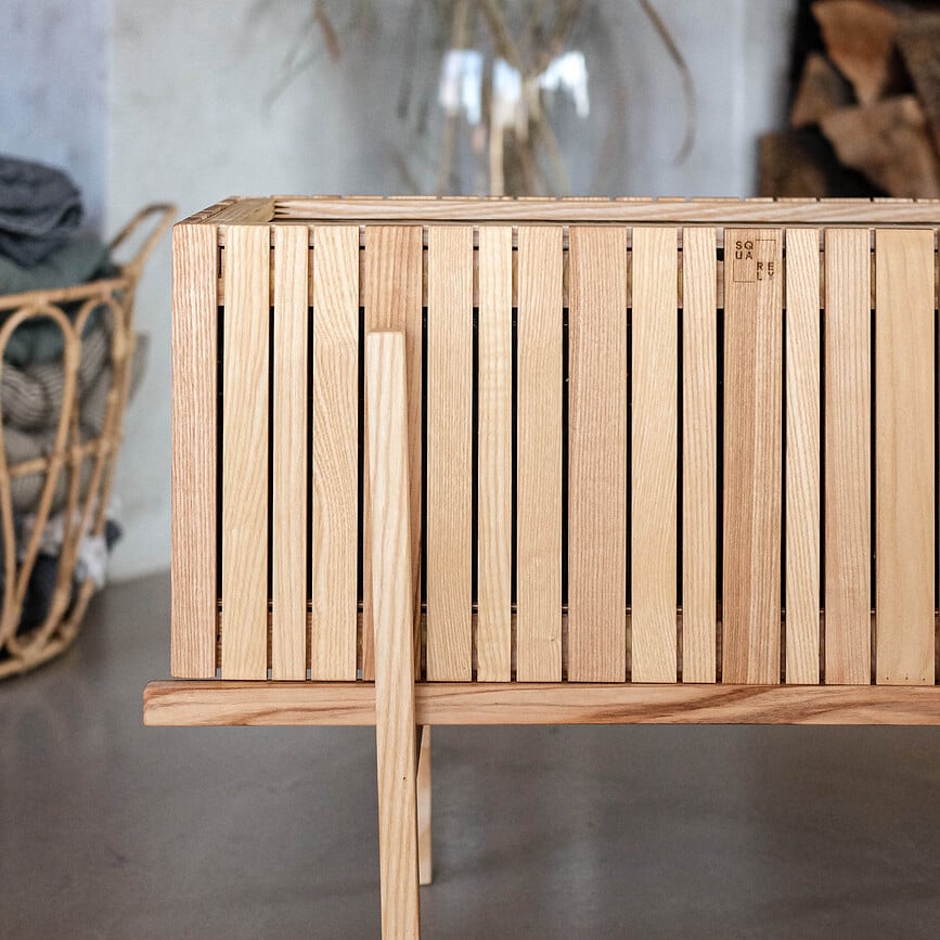 Soporte StandWIDE, negro, madera de fresno, para maceta de autorriego GrowWIDE