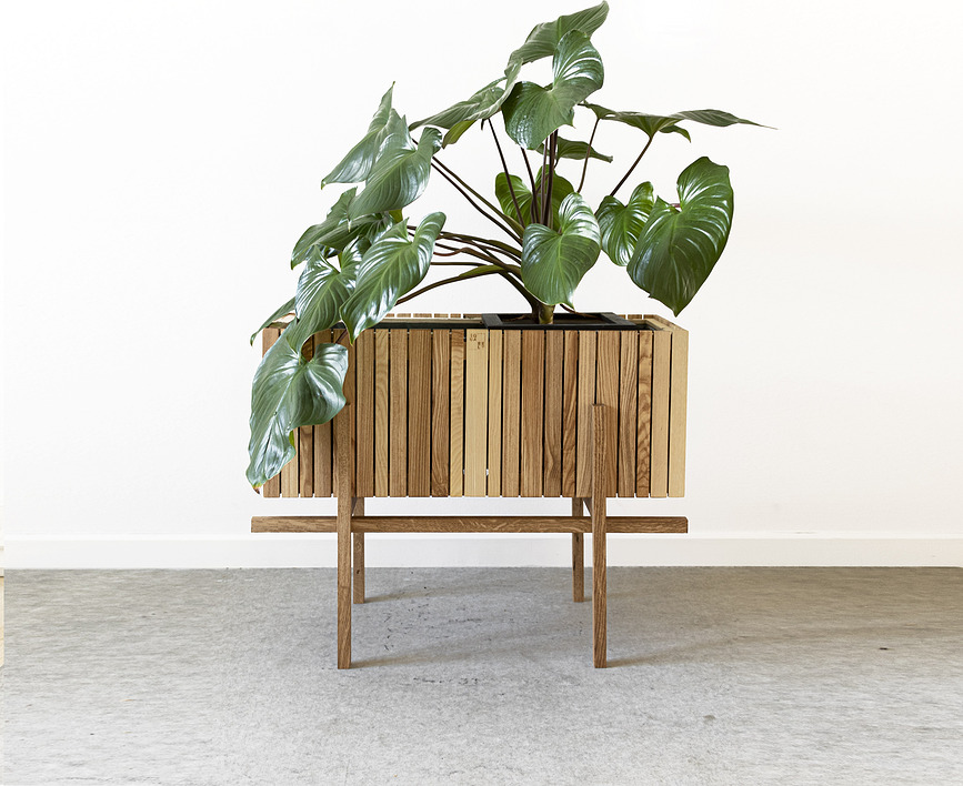 Soporte StandWIDE, negro, madera de fresno, para maceta de autorriego GrowWIDE