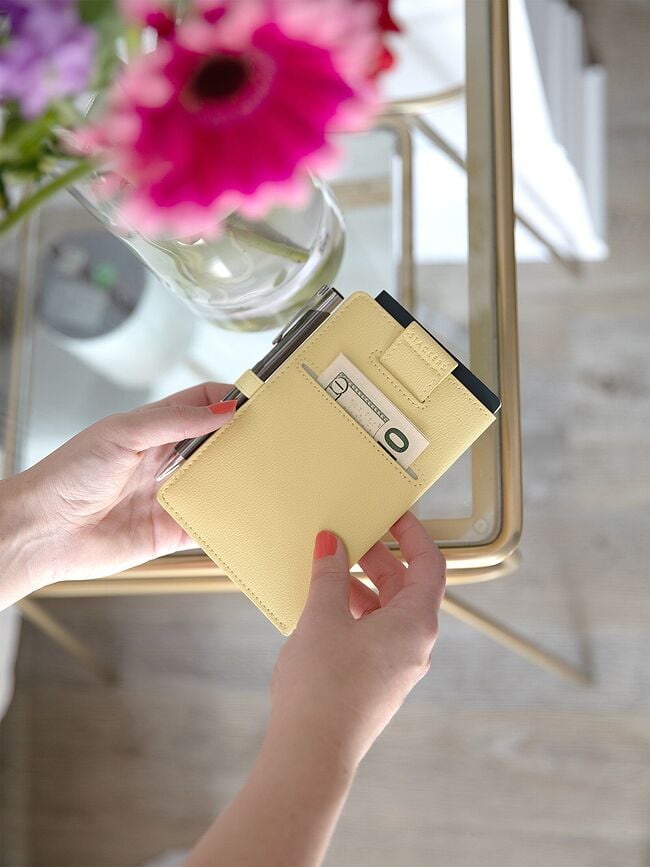 Funda para Pasaporte y Tarjetas Stackers, topo