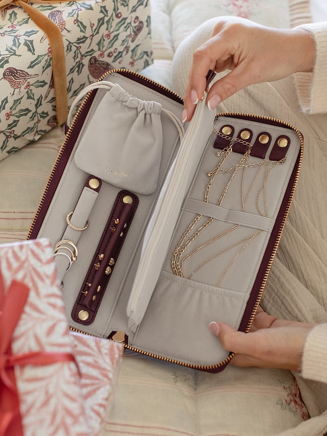 Joyero de Viaje Stackers, con espacio para anillos, burdeos