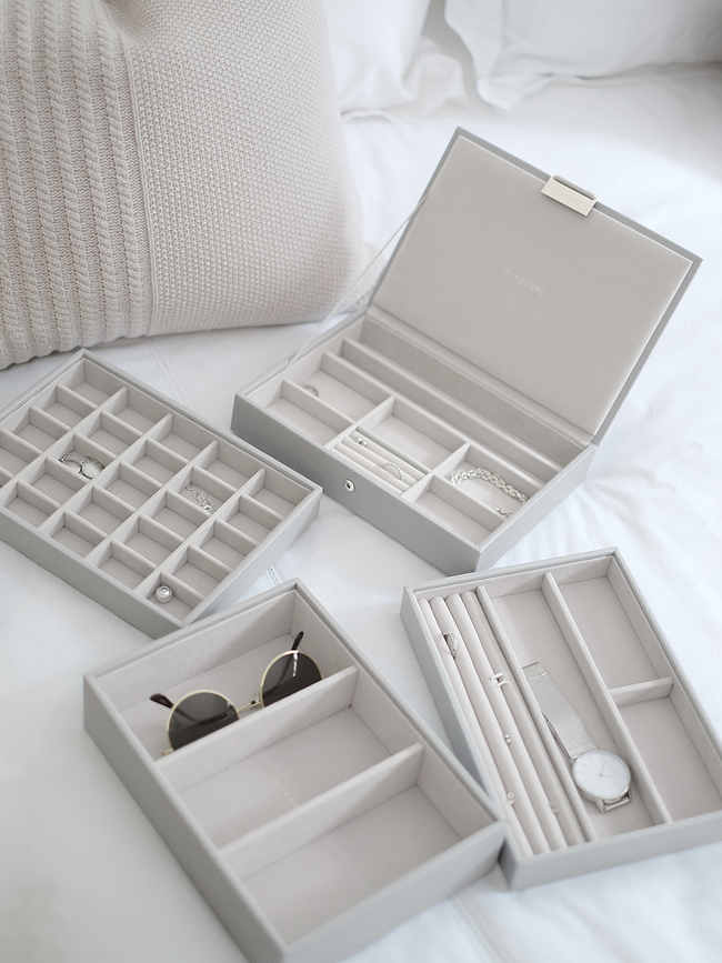 Joyero cuádruple Stackers Classic, color topo