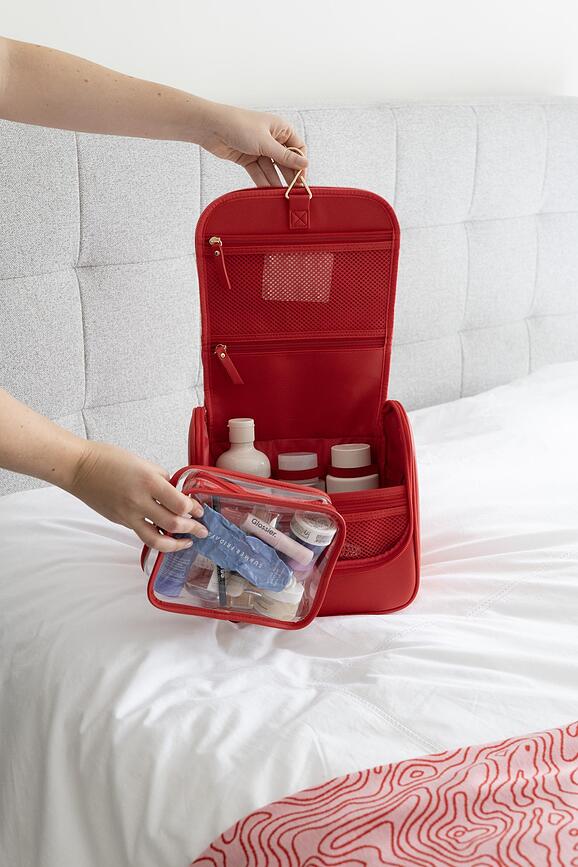 Neceser de viaje colgante Stackers, topo