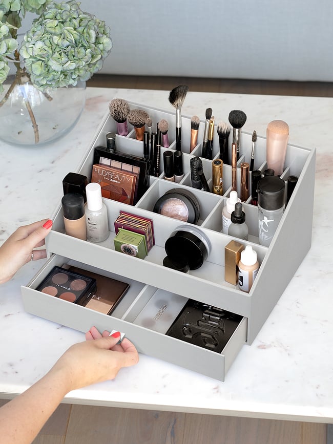 Organizador de cosméticos con 2 cajones Stackers Supersize, topo